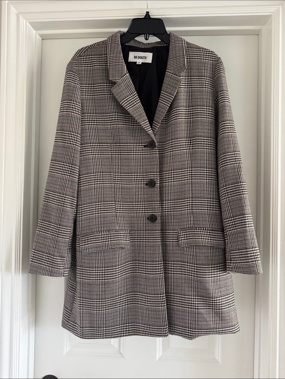 BB Dakota Black & White Glen Plaid Notch Lapel Blazer